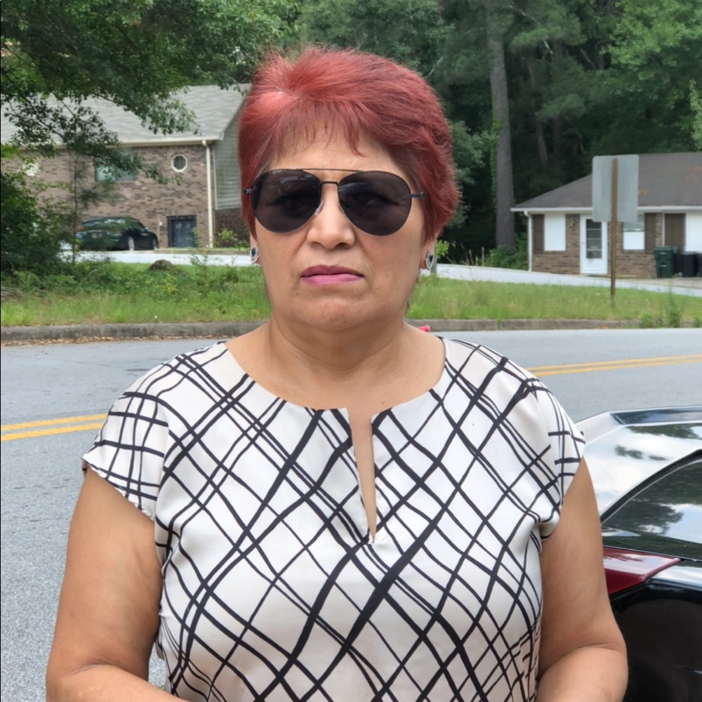 Meet your Posher, Angeles